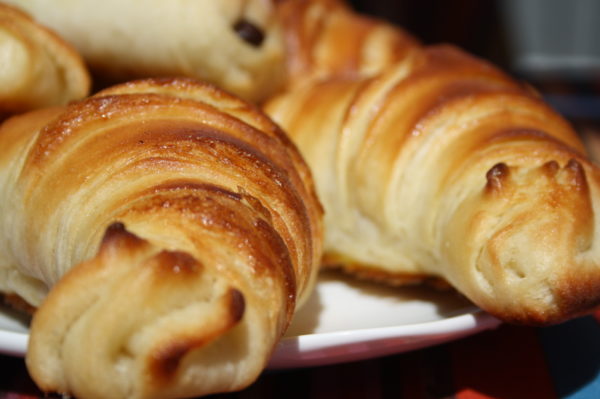 Mini croissant (12pcs) – Image 4